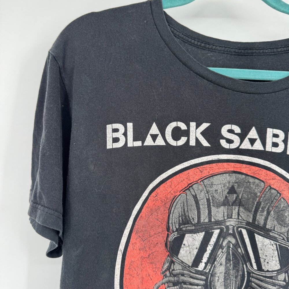 Black Sabbath Bay Island Sportswear Shirt XL Black Graphic Tee Never Say Die! De - Picture 3 of 8